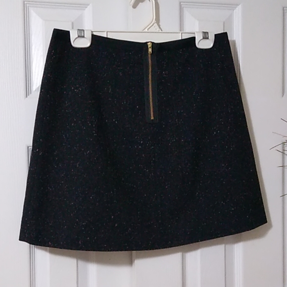 Gorgeous lined wool blend mini skirt - Picture 4 of 8